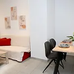 Noa Syros 1 Minute Away From Square Free Parking * ארמופוליס