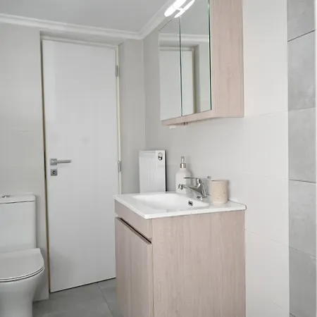 Apartamento Noa Syros 1 Minute Away From Square Free Parking Ermoupoli