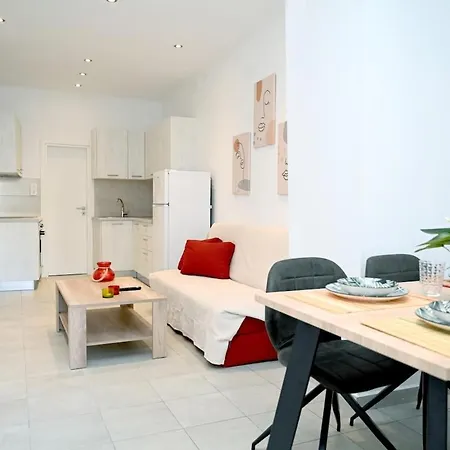 Noa Syros 1 Minute Away From Square Apartment Ermoupoli