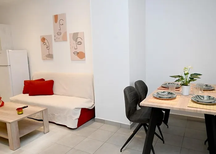Noa Syros 1 Minute Away From Square Free Parking * 에르무폴리
